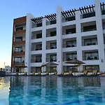 Medano Hotel&Suites