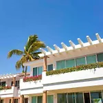 Villa Neptuno, Beautiful Villa