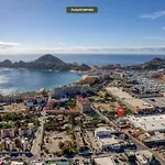 Luxury Condo In The Heart Of The Marina