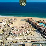 Oceanfront Condo With Private Balcony - Pool