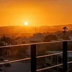 Best View Rooftop With Heated Jacuzzi
