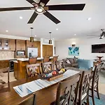 Mesmerizing Ocean Views King Beds Luxury Family Friendly