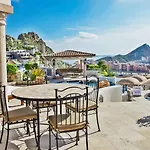 Villa La Roca
