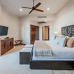 Oceanfront 3Br Condo At Diamante By The Agency Baja