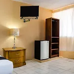 Capital O Hotel Dos Mares, Cabo San Lucas