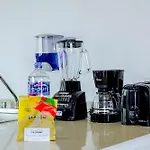 Sunrock Hotel & Suites