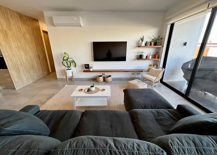 Pet Friendly 2Br 2Ba Apartment In Cabo San Lucas