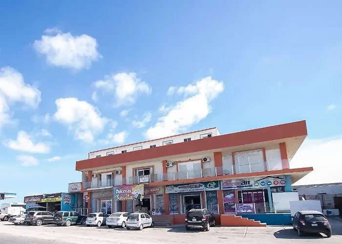 Oyo Hotel Plaza Las Torres, Cabo San Lucas