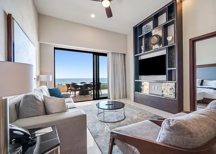 Three Bd Ocean Front Lockoff - Villa La Valencia