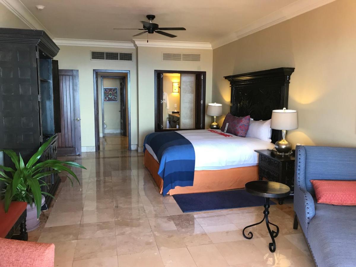 Hotel Located At Pueblo Bontio 5*