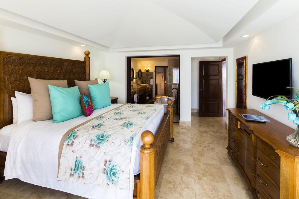 The Residences At Hacienda Encantada