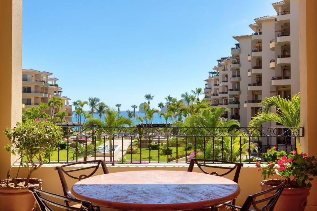 Beachfront Living At La * Cabo San Lucas