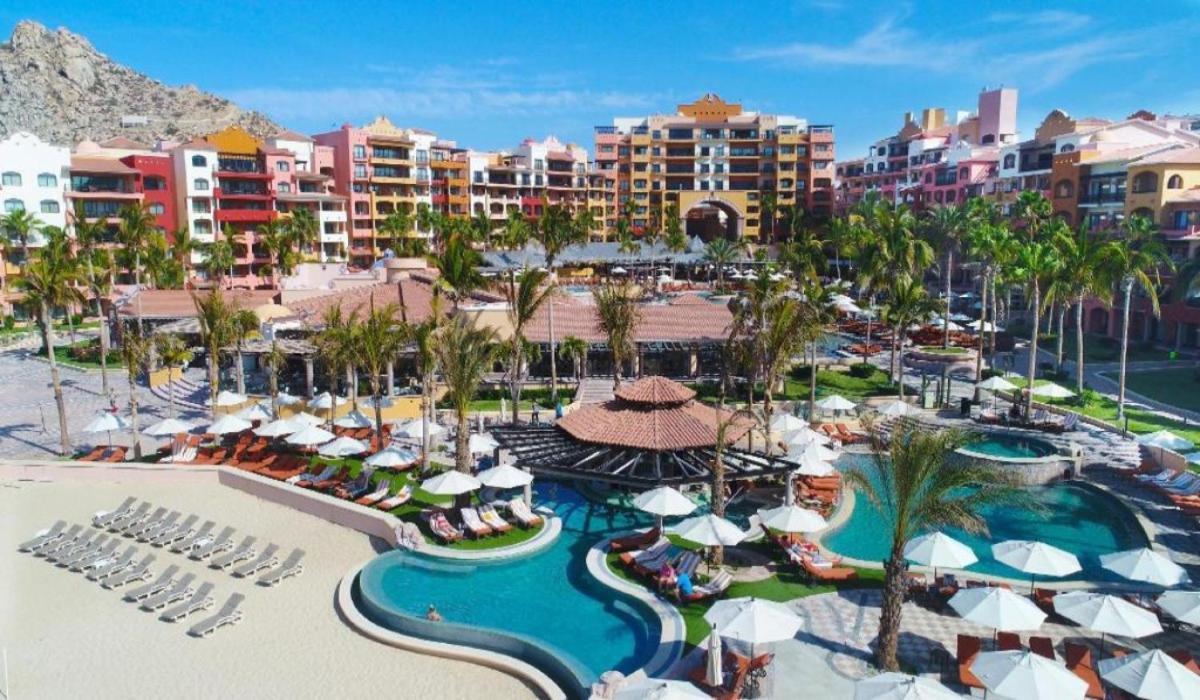 Beach Resort Suite *