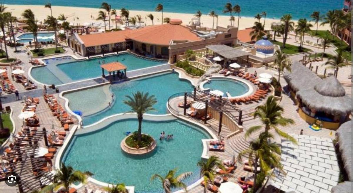 Beach Resort Suite Cabo San Lucas