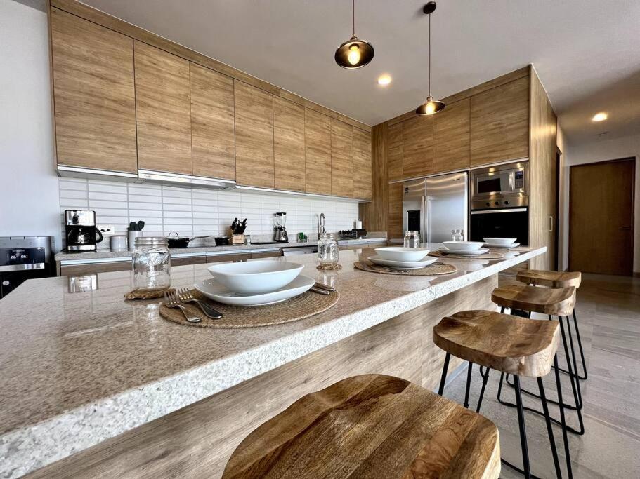Pet Friendly 2br 2ba In Apartment