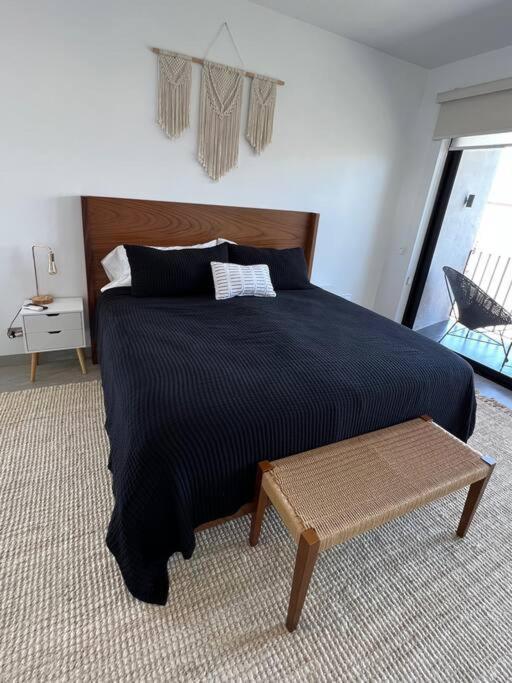 Apartment Pet Friendly 2br 2ba In *