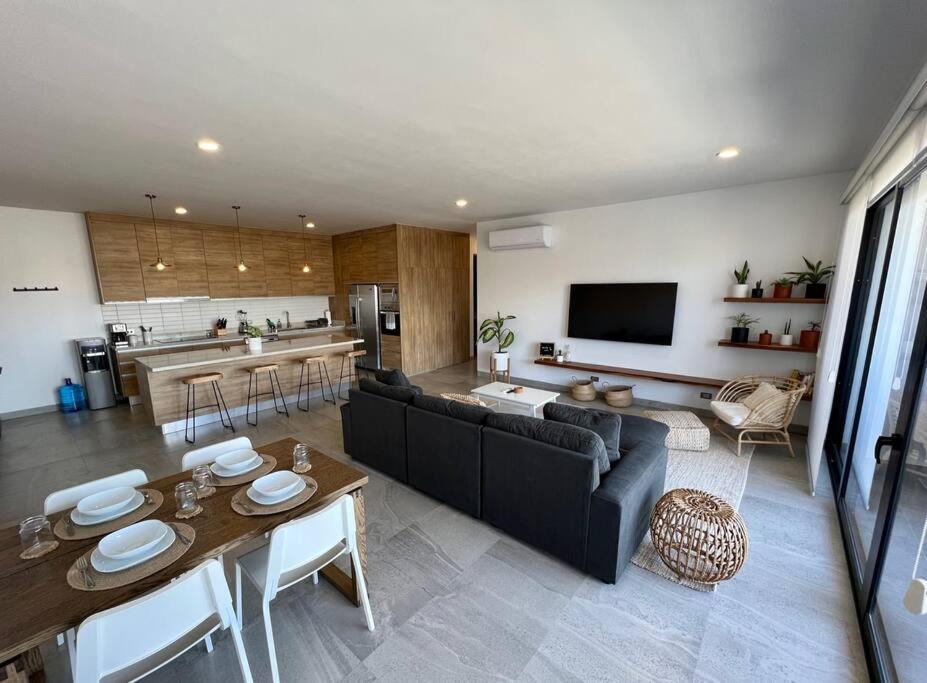 Pet Friendly 2br 2ba In * Cabo San Lucas
