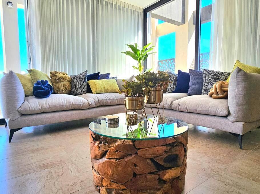 Amazing Panoramic View From Penthouse In Pedregal Apartment *
