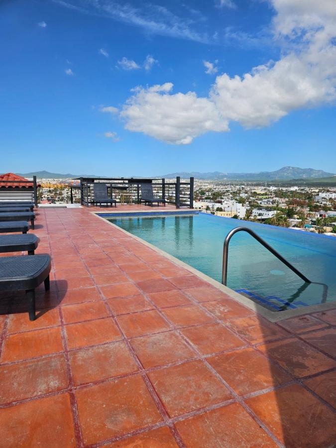 Elegant In An Upscale Building Aparthotel Cabo San Lucas