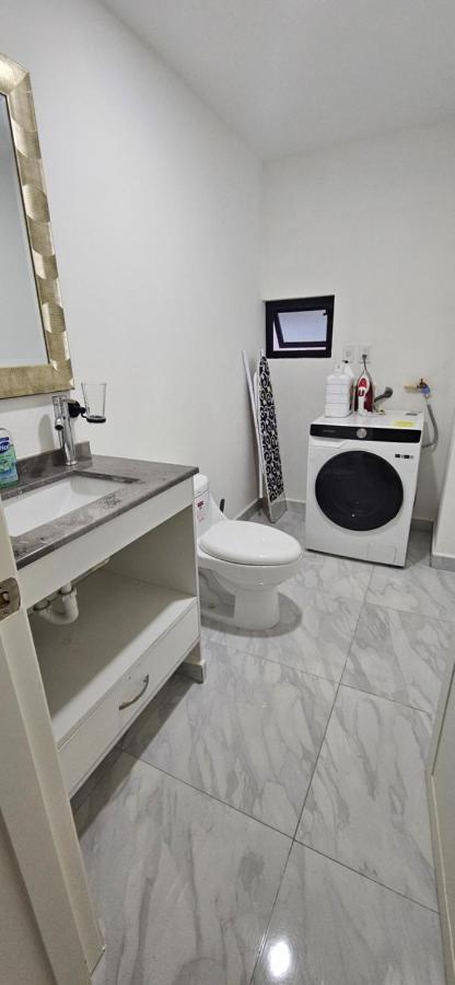 Elegant In An Upscale Building Aparthotel *