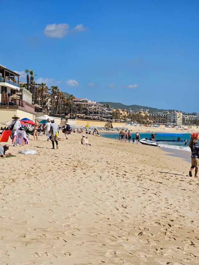 Elegant In An Upscale Building Cabo San Lucas
