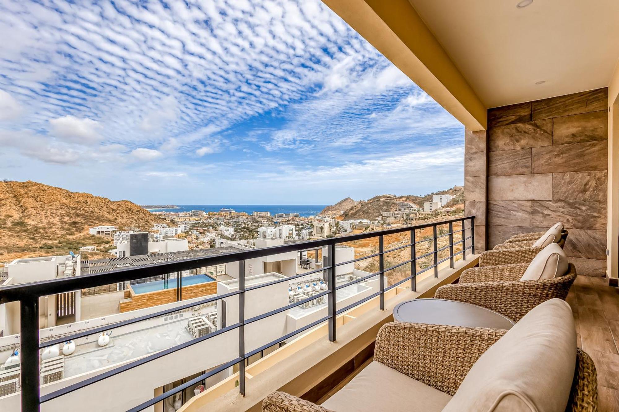 Vista Mare Oasis Apartment