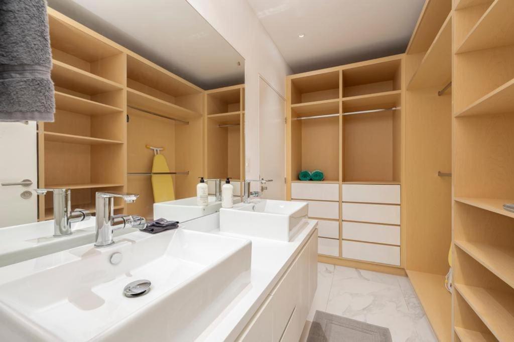 New 3br With Exceptional Location With Pool Apartment