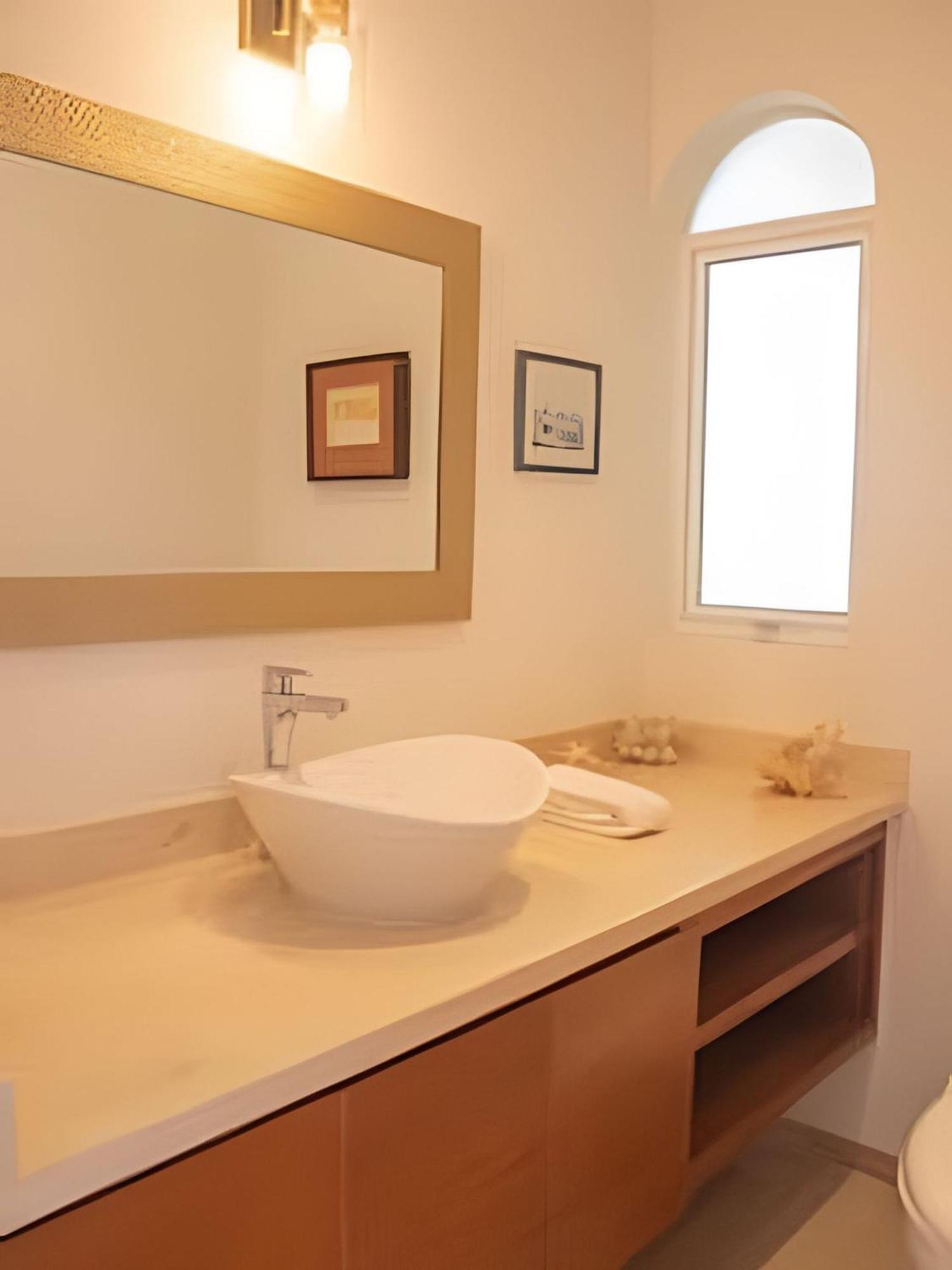 3br Vista Al Mar Zona Tezal