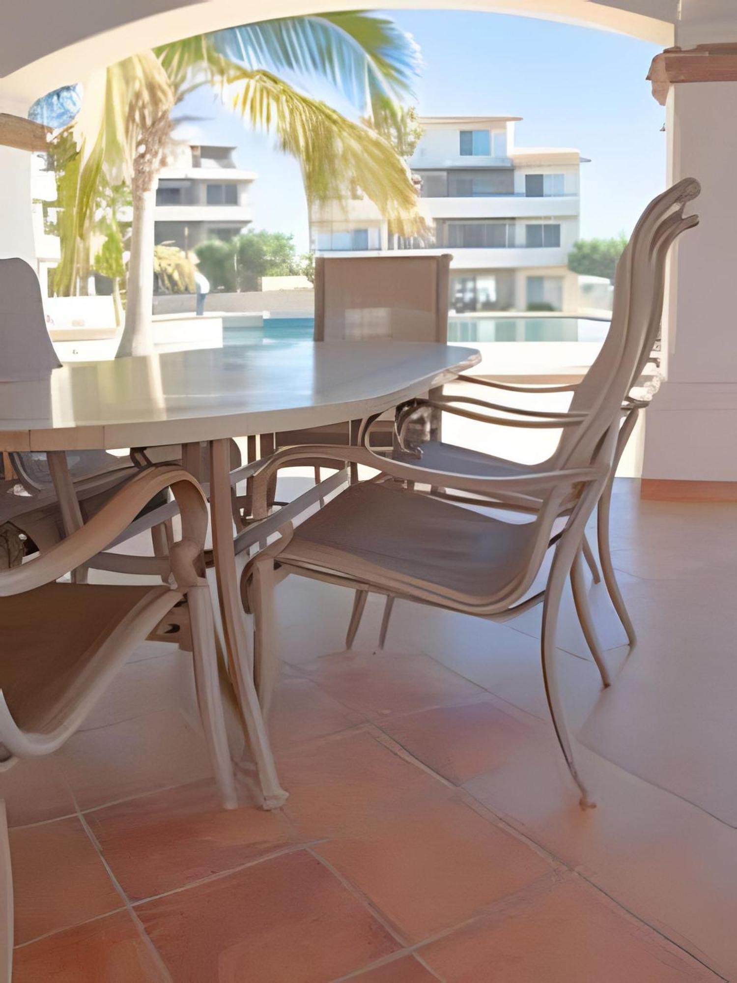 3br Vista Al Mar Zona Tezal *