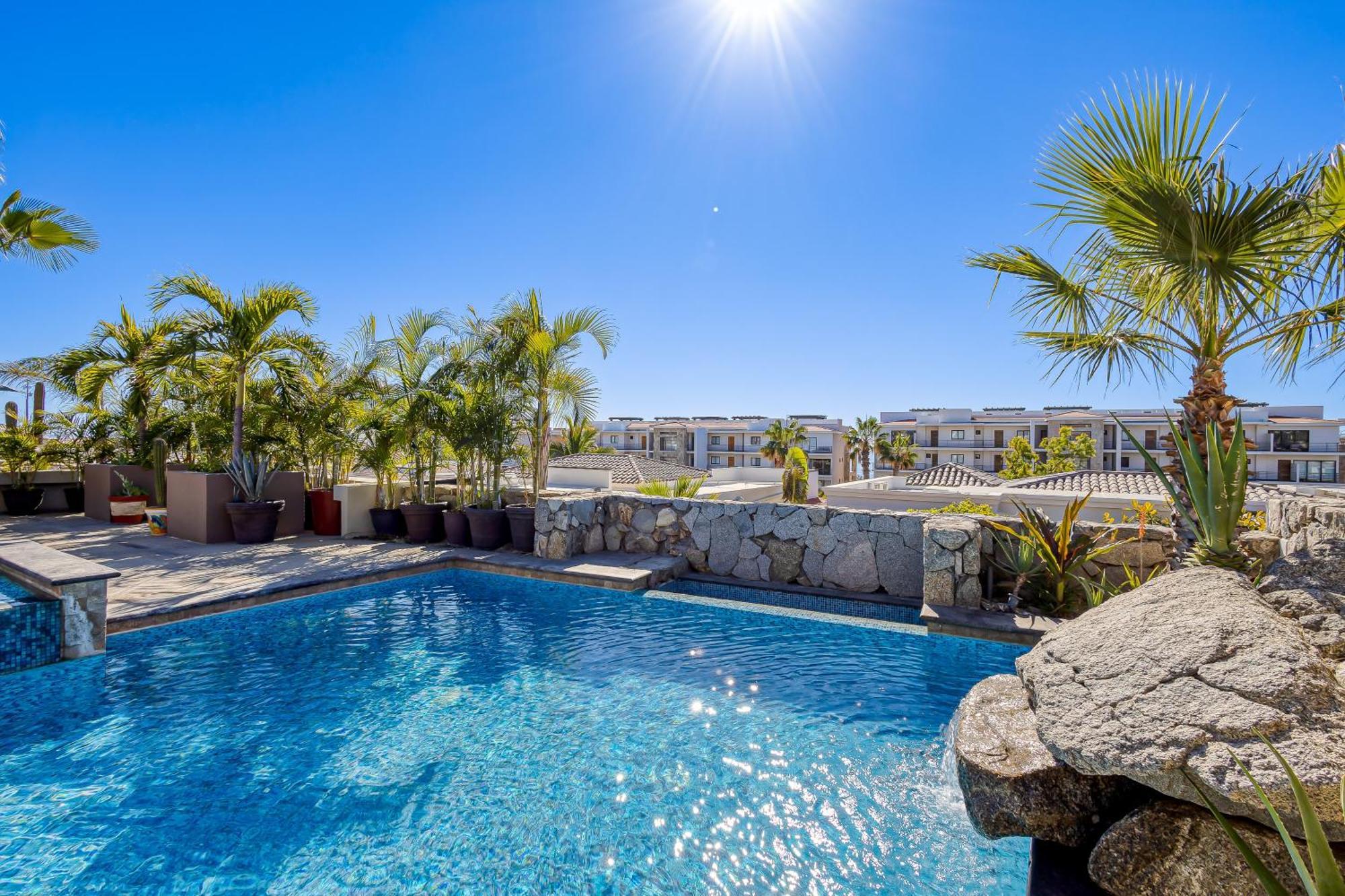 Hermitage Paradise * Cabo San Lucas