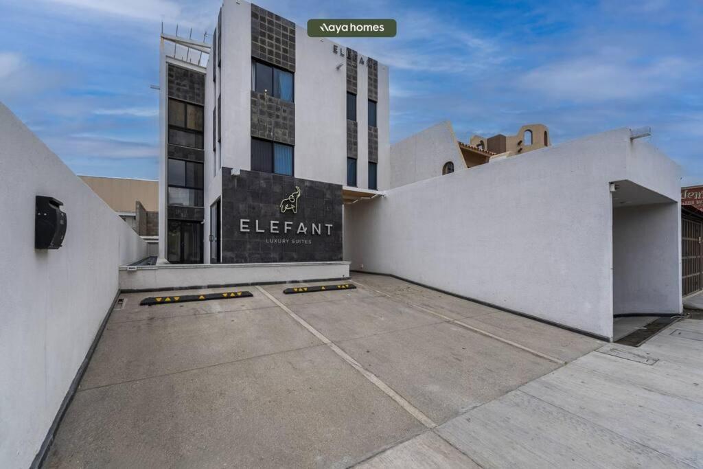 Luxury In The Heart Of The Marina