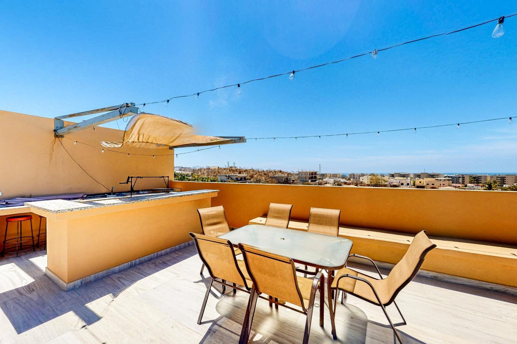 Apartment Rooftop Retreat At Colinas Del Tezal 202 *