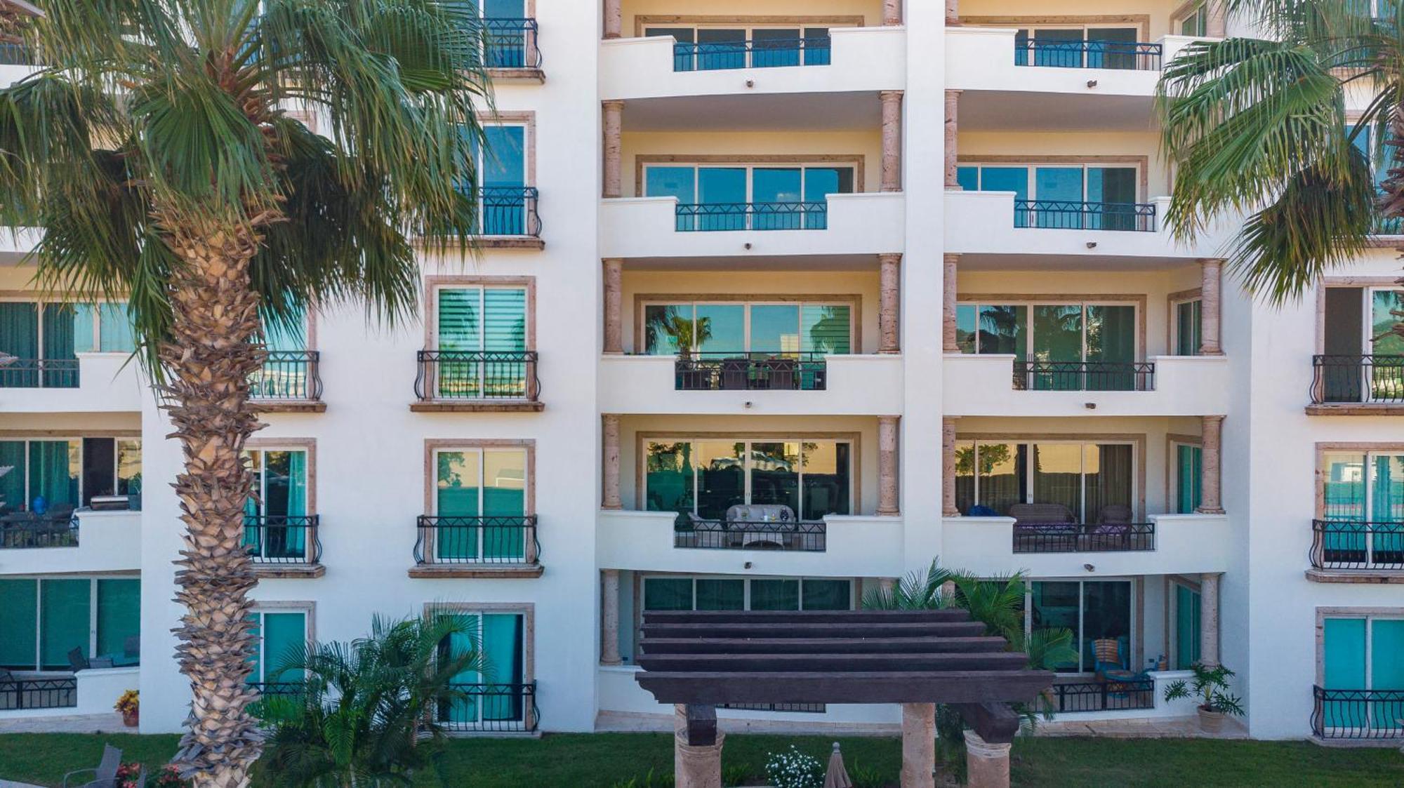 Paraiso - Luxurious New 300mt From The Apartment *