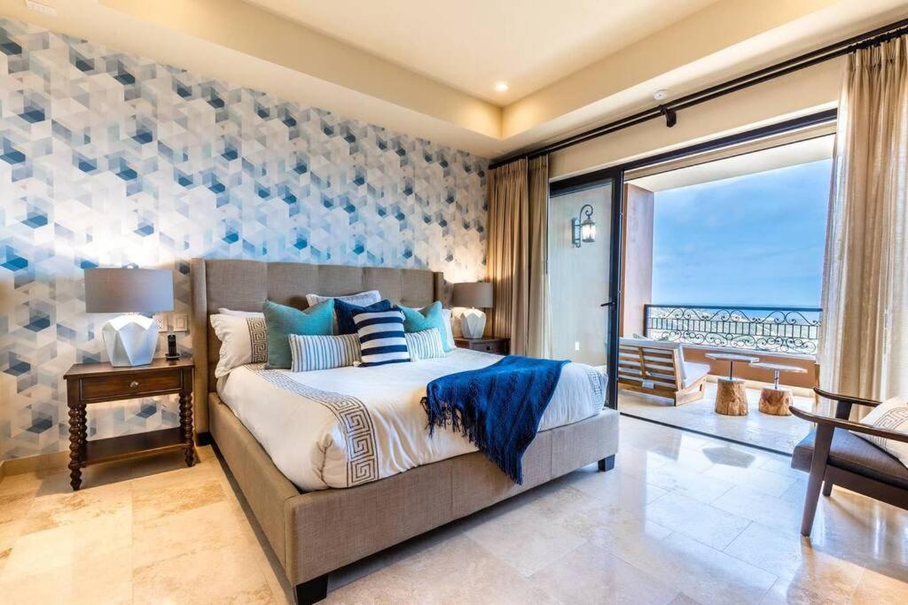 Breathtaking Ocean Views And Access Resorts! Apartment Cabo San Lucas