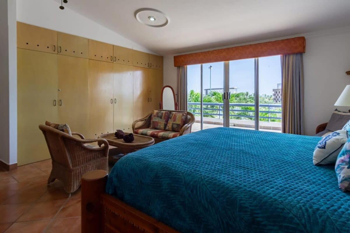 Calafia Spacious W Private Tennis