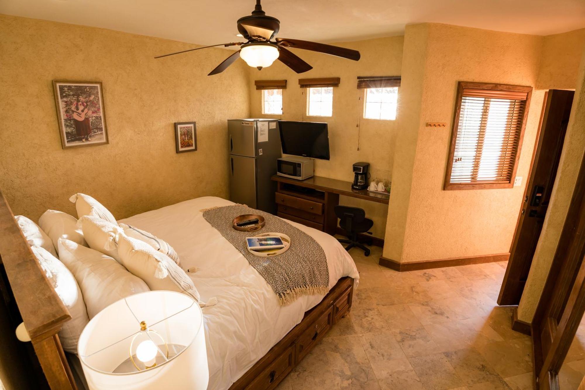 Beachside Bliss Studio, Walk To The Marina And Cabo San Lucas
