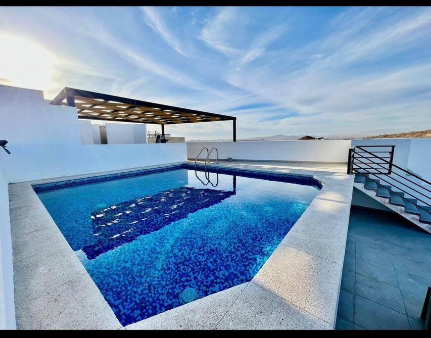 Apartamento Oceanview / Rooftop Pool *