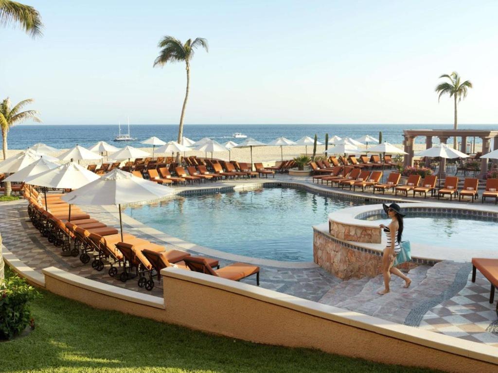 Beach Resort Suite