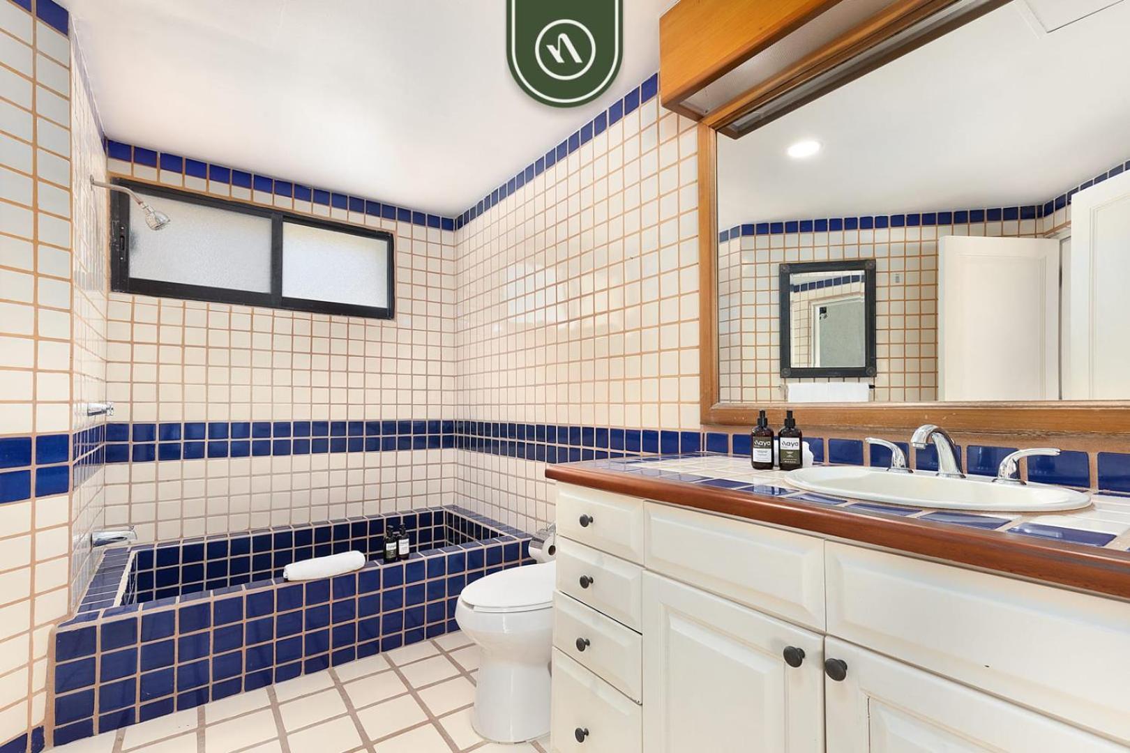Mexican-style 3 Bedroom - Oceanfront Pool - Apartamento *