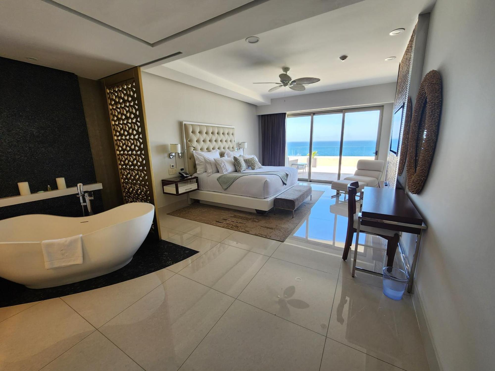 Garza Blanca Cabos *