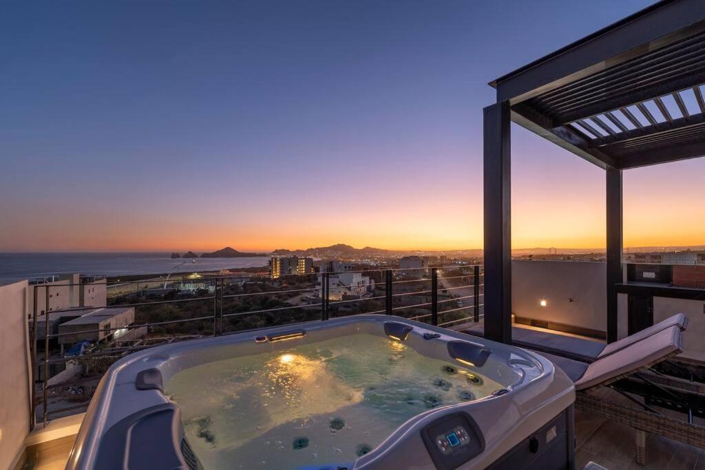 View Rooftop With Heated Jacuzzi Cabo San Lucas