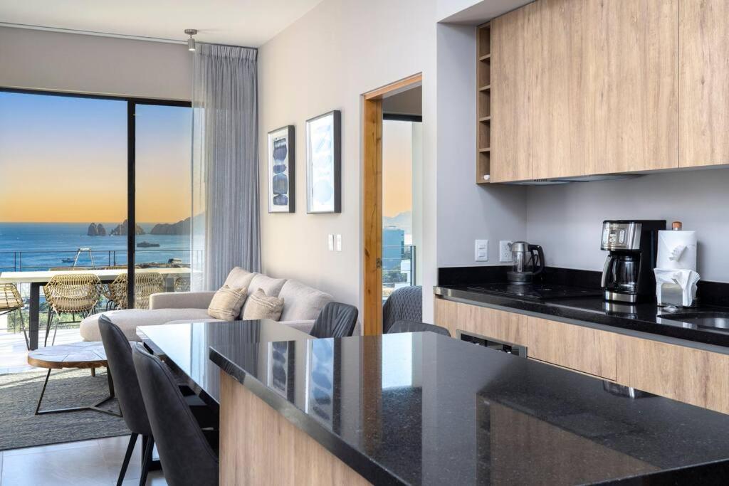 Apartment View Rooftop With Heated Jacuzzi