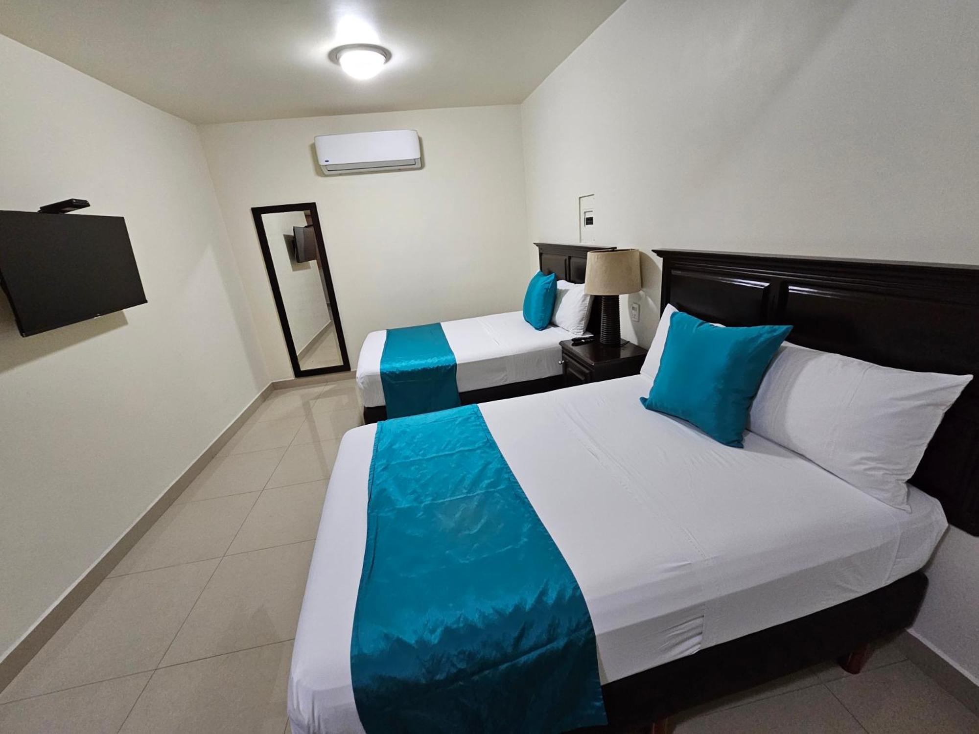 Hotel Maria Elena