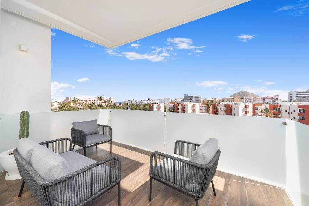 New 3br In The Heart Of San Lucas Apartment