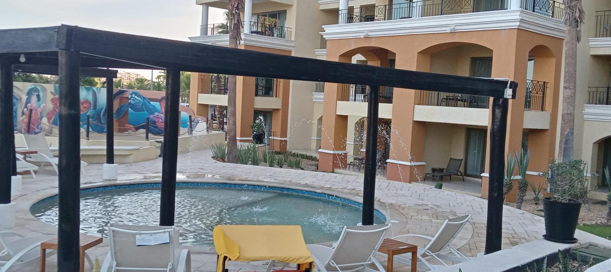Resort Medano Cabo San Lucas