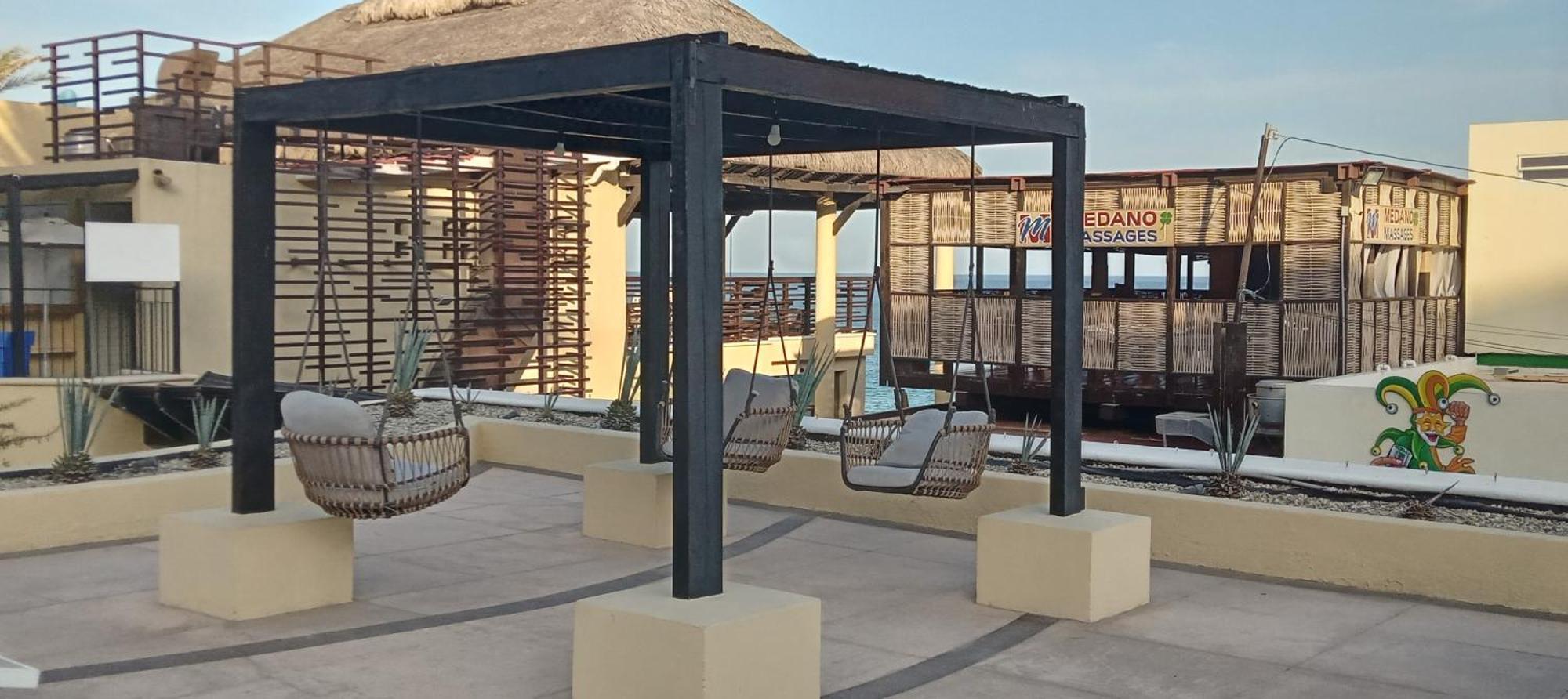Resort Medano Cabo San Lucas