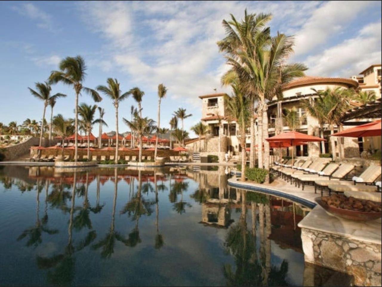 Holiday home 1 Bd 5-star Beachfront Paradise