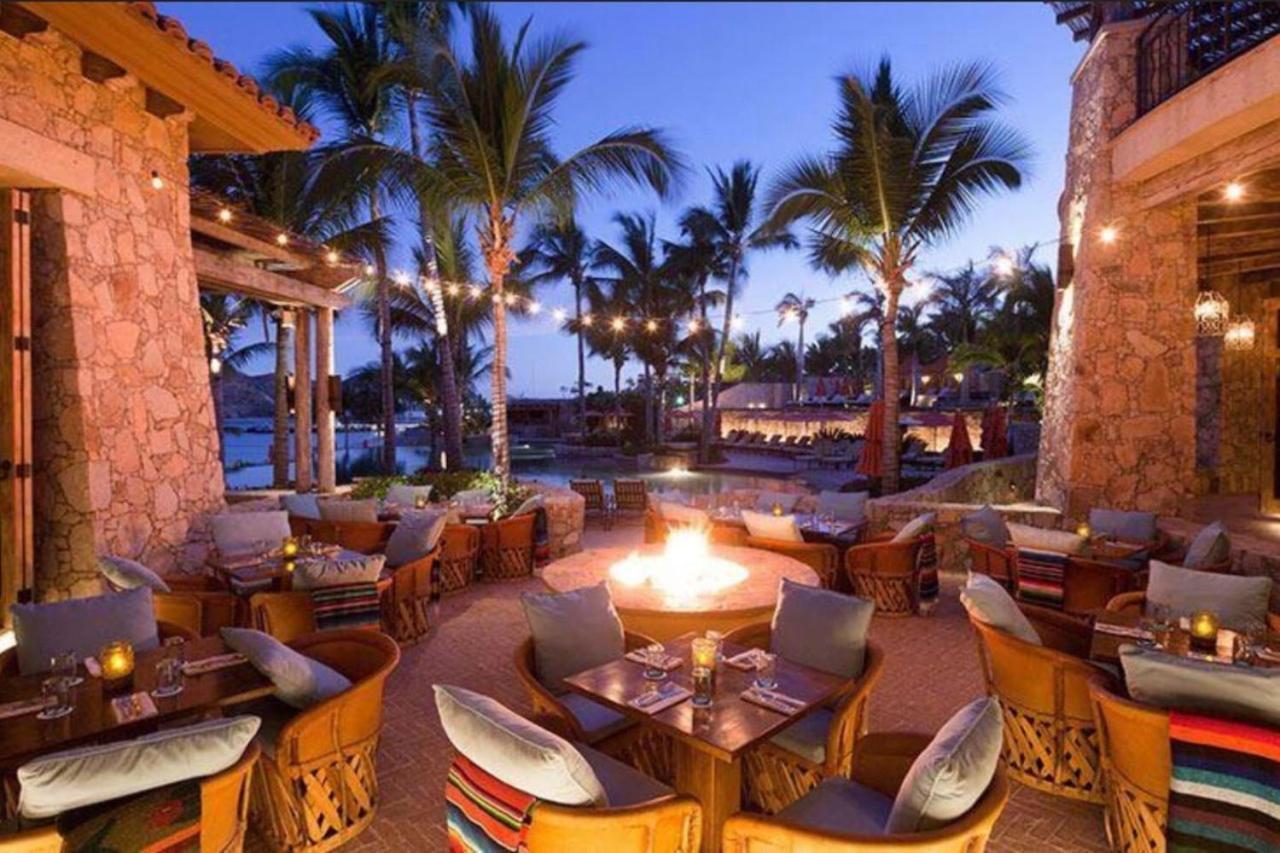 1 Bd 5-star Beachfront Paradise Holiday home *