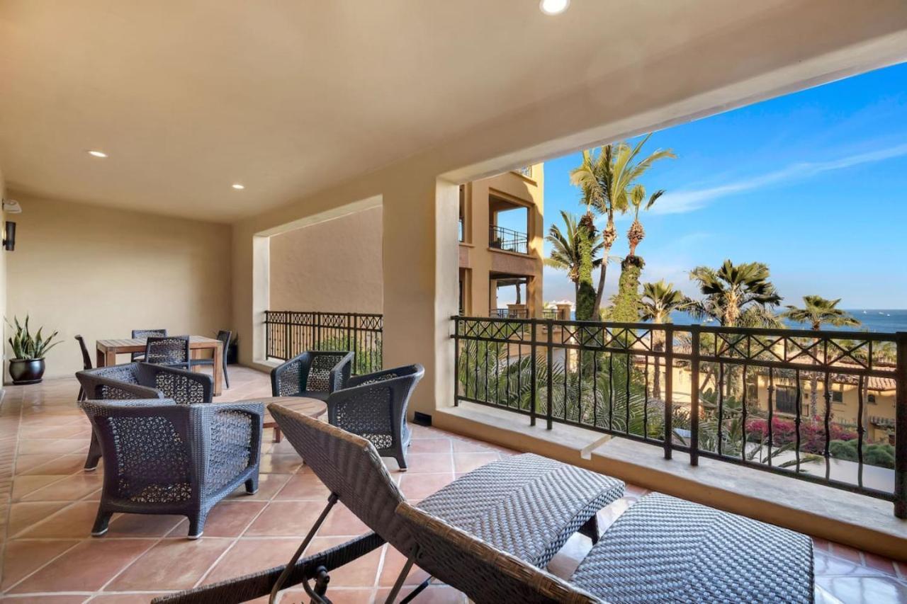 1 Bd 5-star Beachfront Paradise