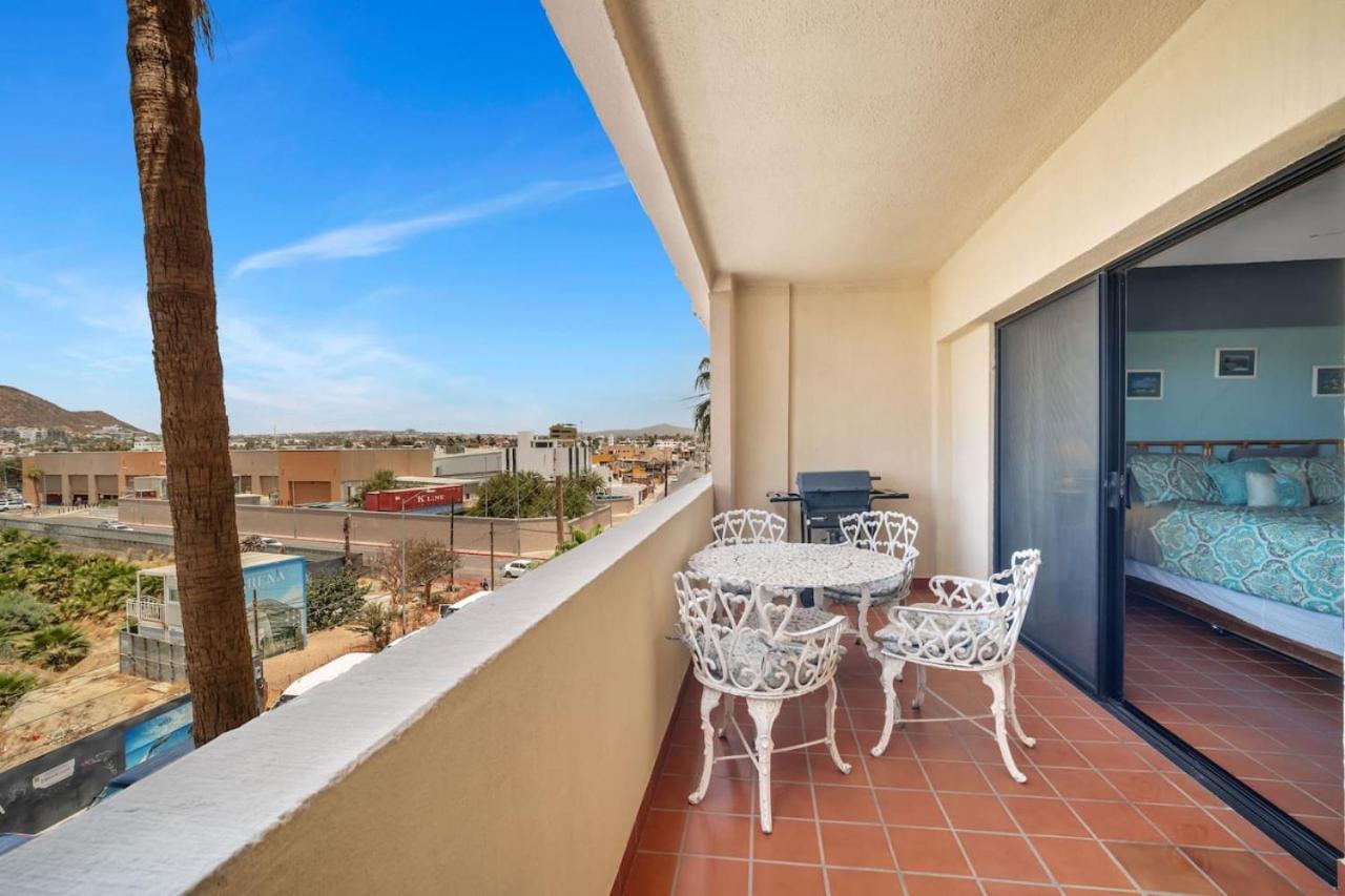 2 Minute Walk To Medano Holiday home Cabo San Lucas